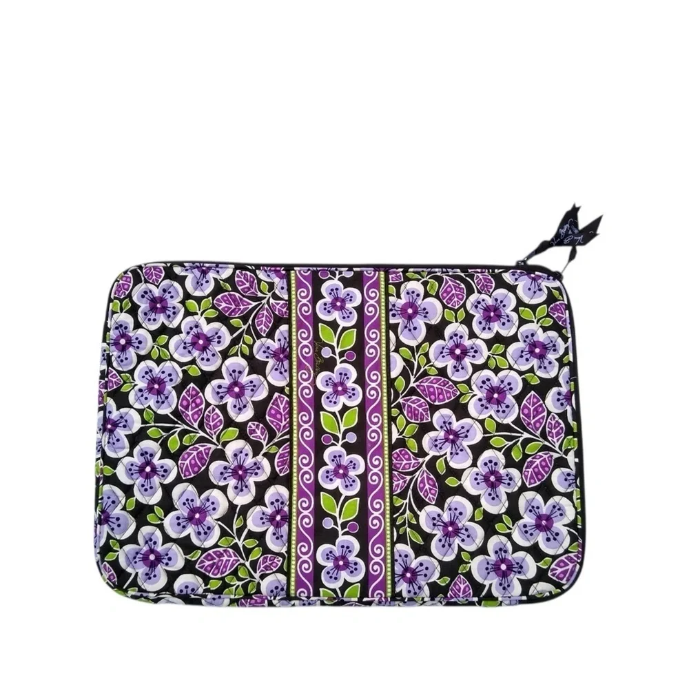 NWT VERA BRADLEY RETIRED Plum Petals Laptop Sleeve